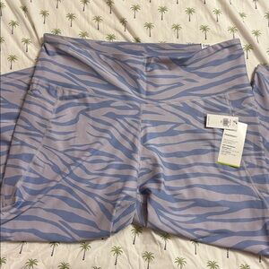 Old Navy Blue and Gray Animal Print Leggings